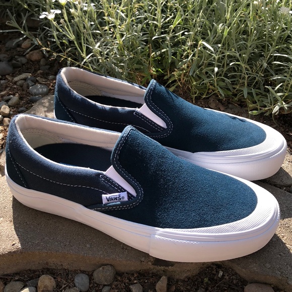 vans slip on pro toe cap
